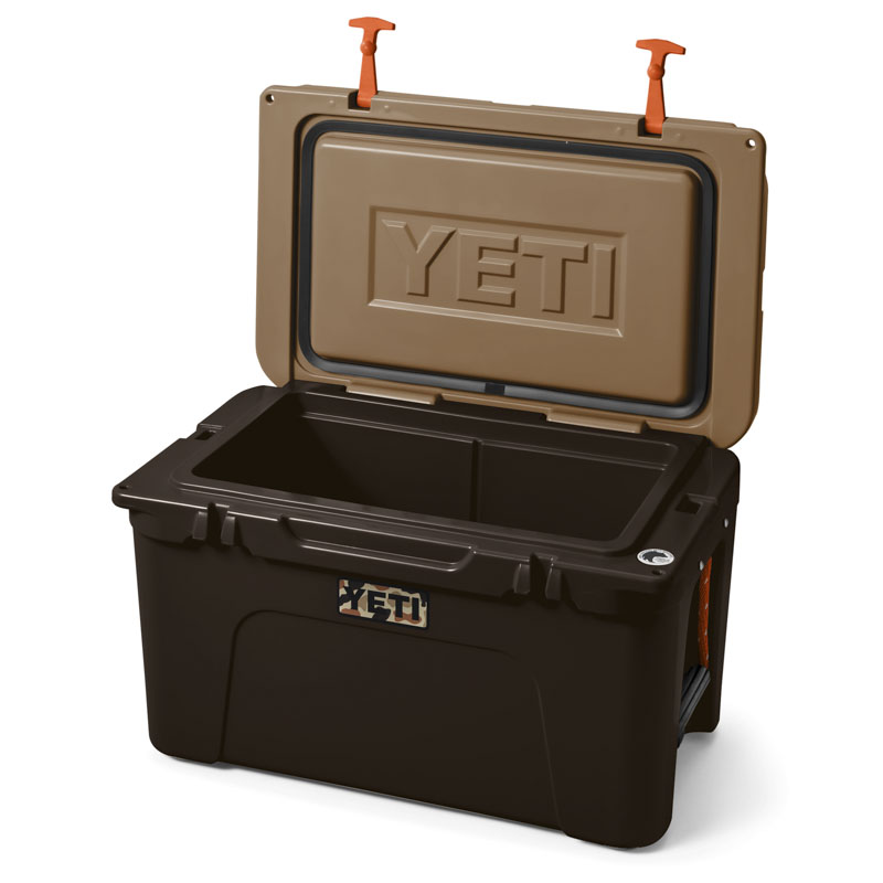 YETI Tundra Cooler 45 Wetlands Camo