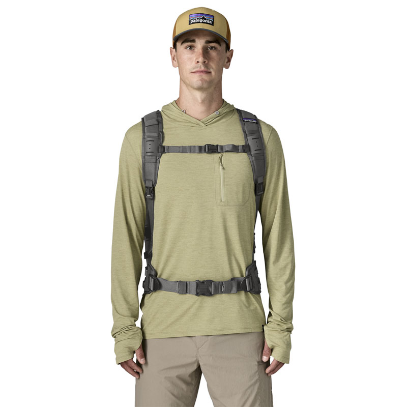 Patagonia Guidewater Backpack 29L RVGN