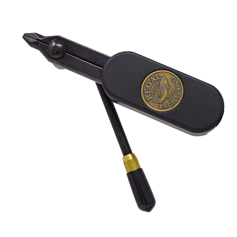 Regal Testa Medallion