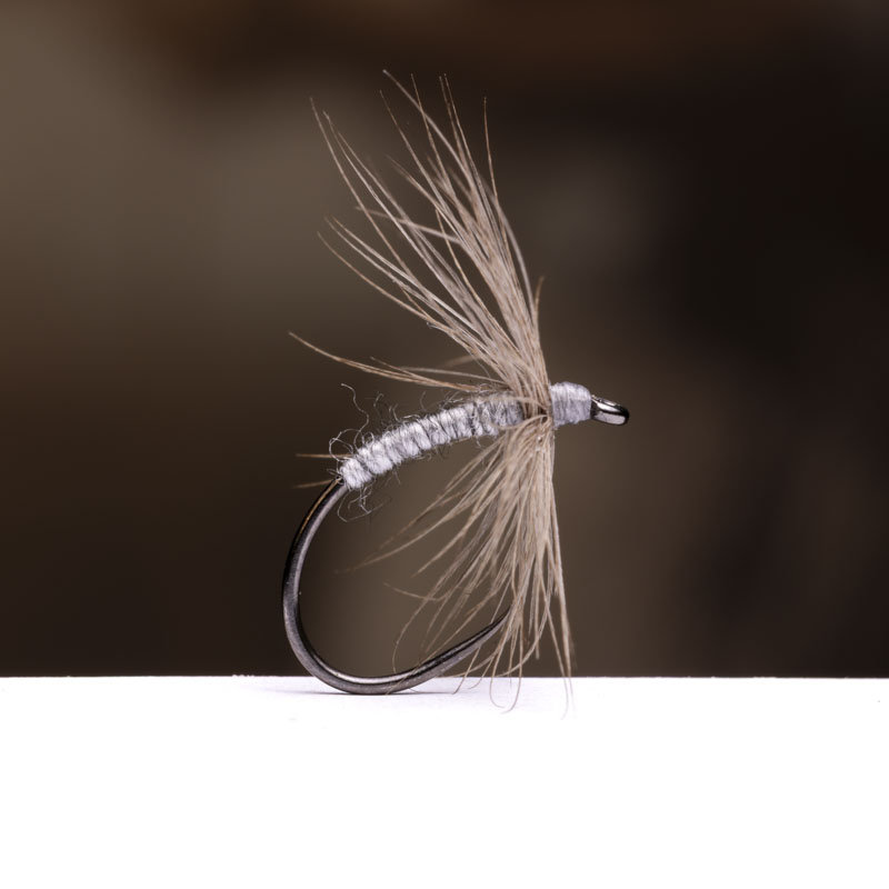 Menghini Soft Grey Kebari