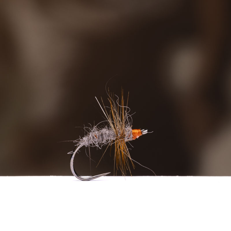 Menghini Grey Stiff Hackles Kebari
