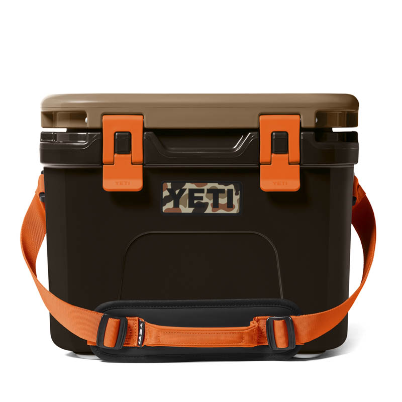 YETI Roadie Cooler 15 Wetlands Camo